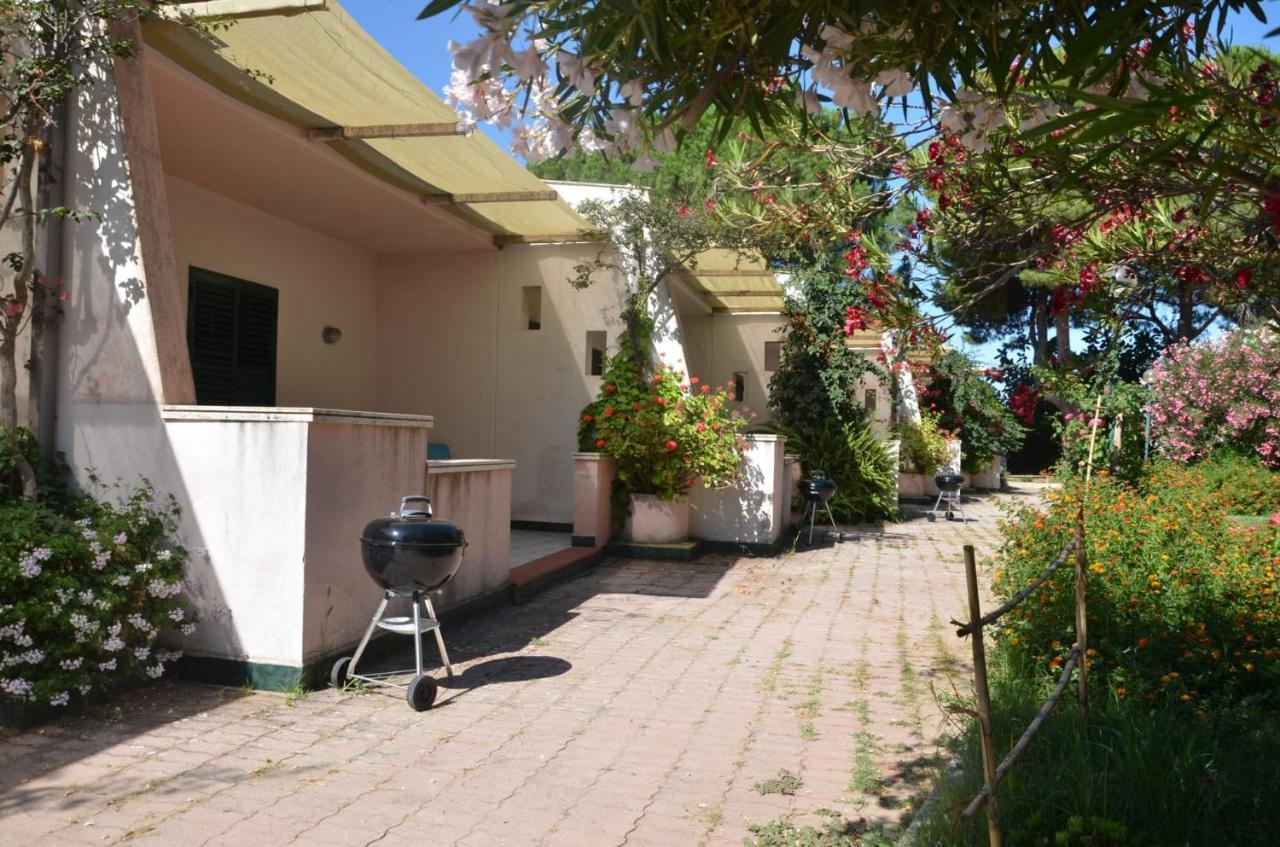 Villa Teti - Sicilia Campofelice Di Roccella Eksteriør billede