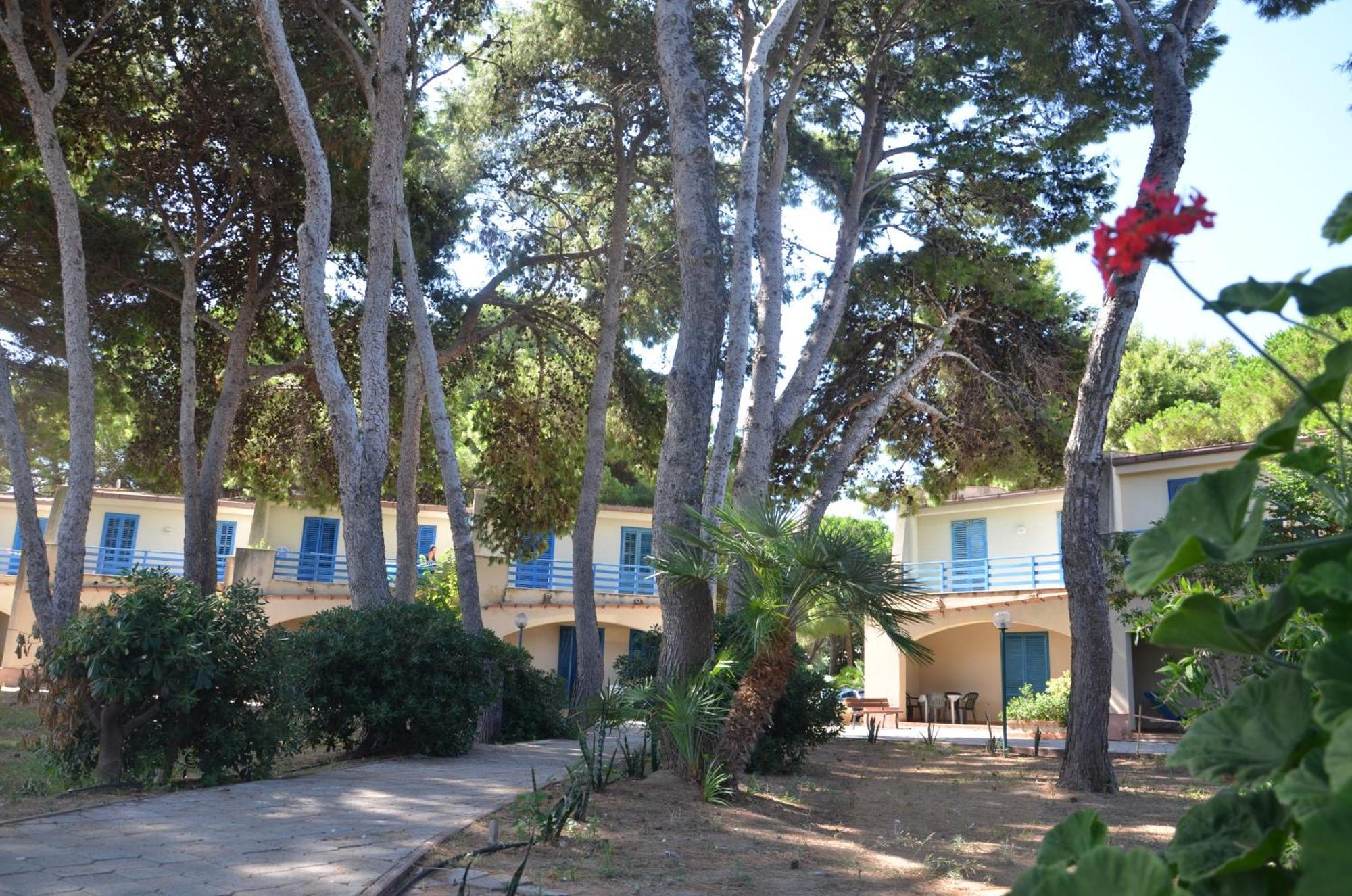 Villa Teti - Sicilia Campofelice Di Roccella Eksteriør billede