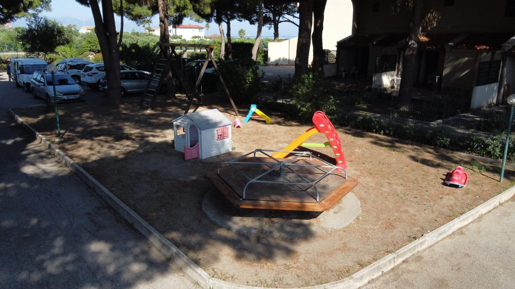 Villa Teti - Sicilia Campofelice Di Roccella Eksteriør billede