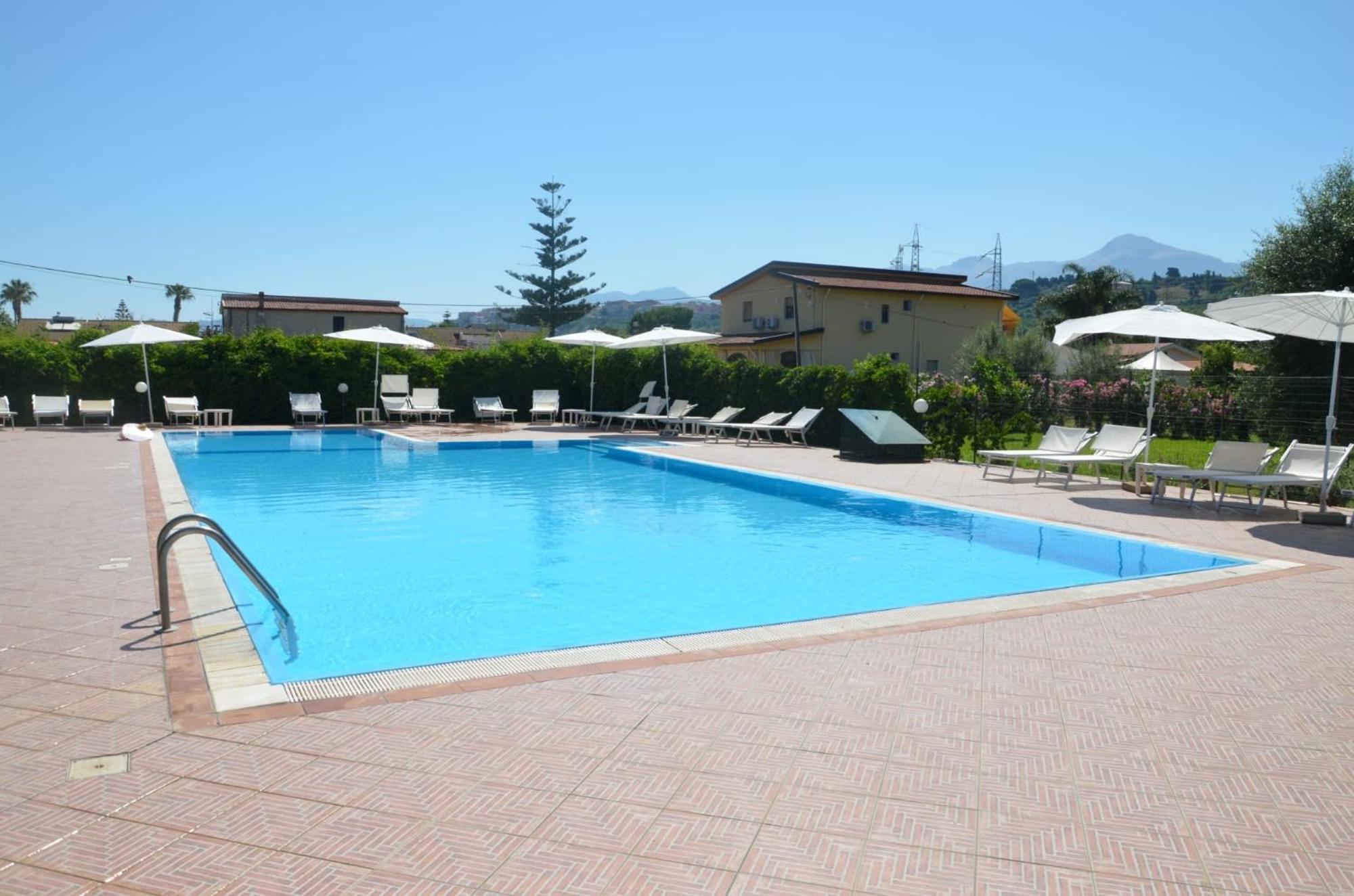 Villa Teti - Sicilia Campofelice Di Roccella Eksteriør billede